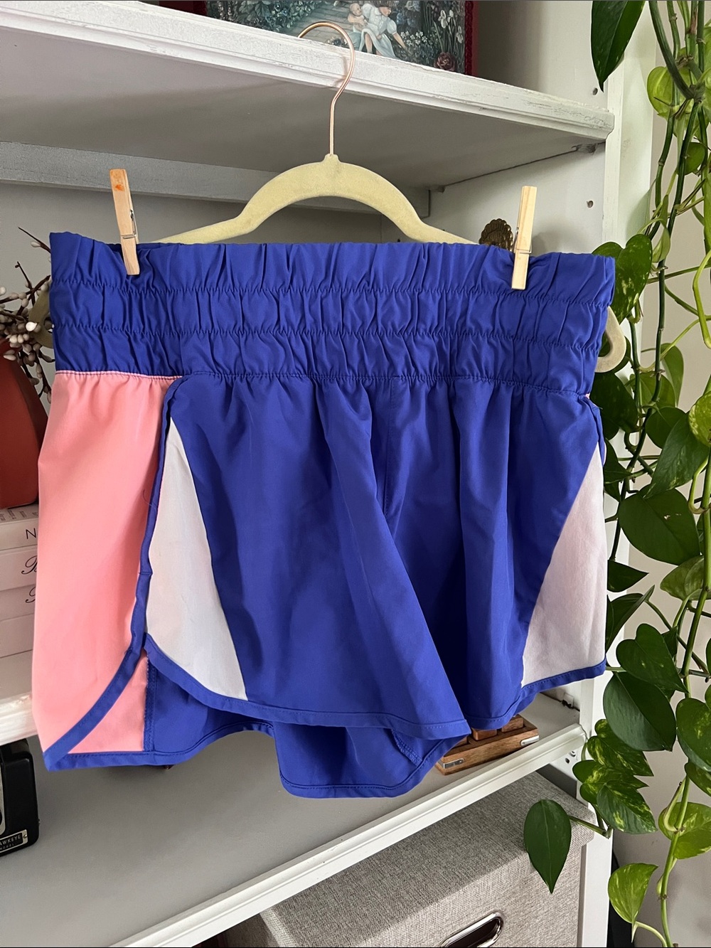Alba Coral Jacket with Navy Interior and Gold Logo
